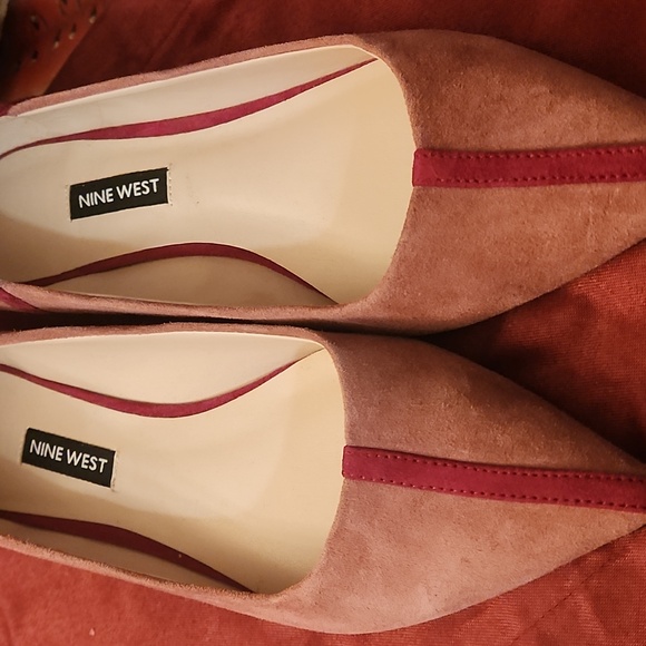 Nine West Flats - Picture 2 of 6